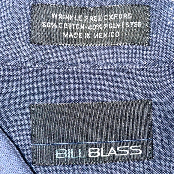 Bill Blass Men’s Button Down Dress Shirt - Picture 2 of 4